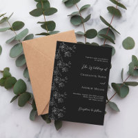 Schwarz-weiße klassische Hochzeit mit Blumen