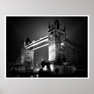 Schwarz-weiße London Tower Bridge bei Nacht Poster