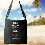 Schwarz-weiße Monogramm-Initialen für das Kreuzung Tragetaschen Mit Langen Trägern<br><div class="desc">Ein schwarzer Hintergrund,  mit einem Kreuzfahrtschiff verziert und der Text: Cruise Squad. Personalisieren und fügen Sie Ihre Monogramm-Initialen und vollständigen Namen.</div>