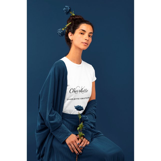 Schwarz-weiße Monogramm-Initittien Name minimalist T-Shirt (Von Creator hochgeladen)