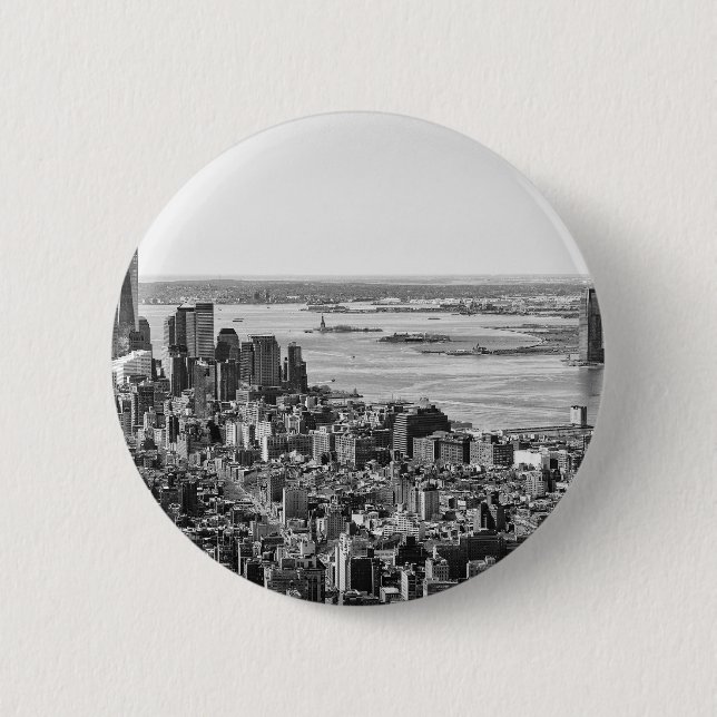 Schwarz-weiße New York City Skyline Button (Vorderseite)