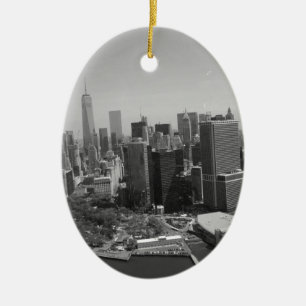 Schwarz-weiße New York City Skyline Keramikornament