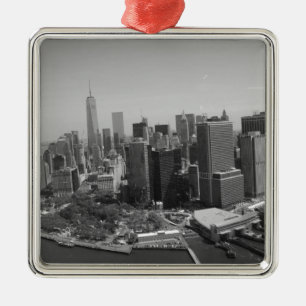 Schwarz-weiße New York City Skyline Ornament Aus Metall
