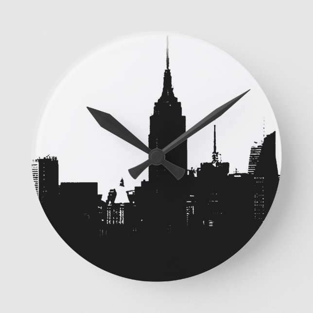 Schwarz-weiße New Yorker Silhouette Runde Wanduhr (Vorderseite)