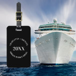 Schwarz-weiße Reiseferien Jahr Gepäckanhänger<br><div class="desc">Schwarzer Hintergrund,  weißer Text. Personalisieren und hinzufügen Sie Ihre Namen und Jahr,  Ferien-/Reiseziel Zurück: Ihre Kontaktinformationen hinzufügen</div>