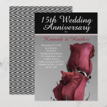 Schwarz-weiße Rote Rosen zum 15. Hochzeitstag