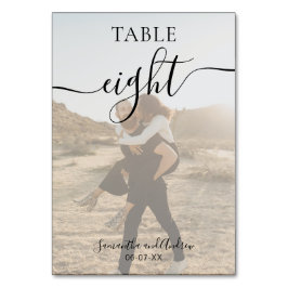 Schwarz-weiße Skriptnamen Fotos Hochzeit Tischnummer