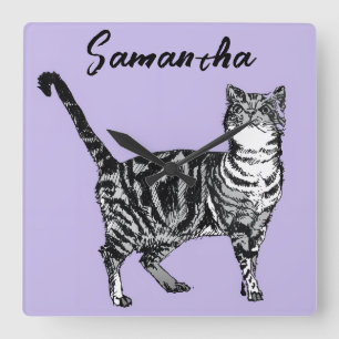 Schwarz-weiße Tabby-Katze Mädchen Name Lila  Quadratische Wanduhr