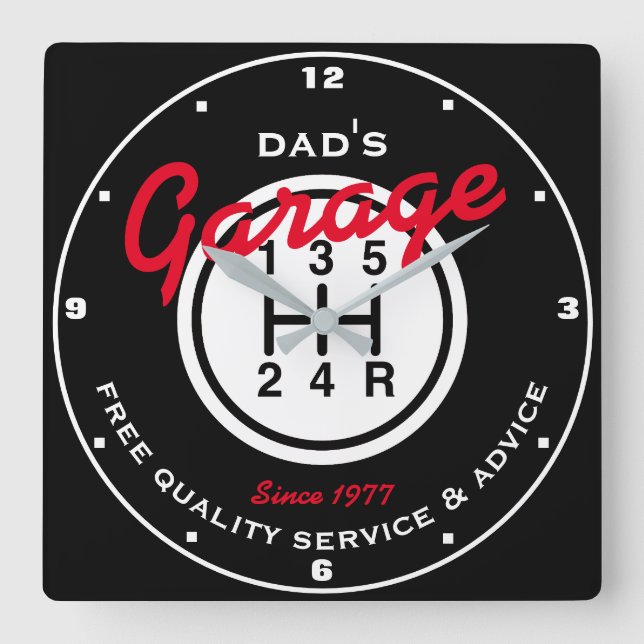 Schwarz-weiße Umschalttaste des Vaters oder einer  Quadratische Wanduhr (Vorderseite)