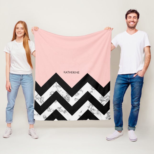 Schwarz-weiße und rosa Sparren Fleecedecke (Beispiel)