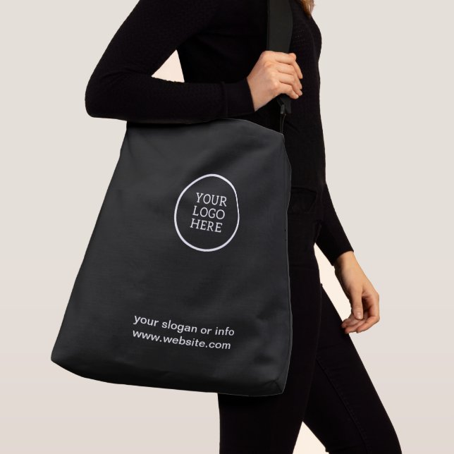 Schwarz-weiße Werbeaktion für Firmenlogos Tragetaschen Mit Langen Trägern (Von Nahem)