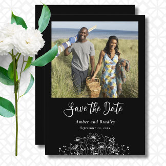 Schwarz-weiße Wildblume Chic Foto QR Code Hochzeit Einladung