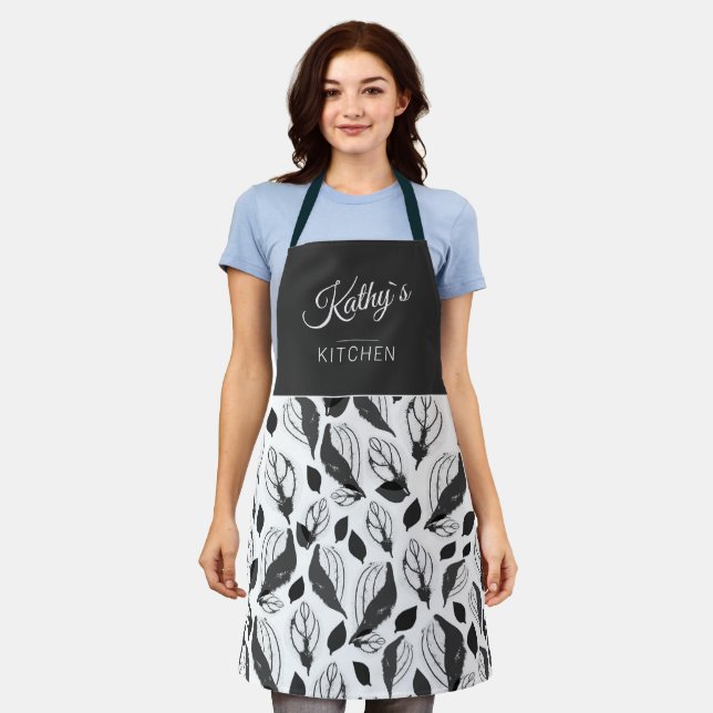 Schwarz-weißer Basilikum-Kräuterleaf-Muster Botani Schürze (Getragen)