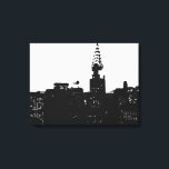 Schwarz-weißer New Yorker Pop Art Wrapped Canvas Leinwanddruck<br><div class="desc">Brooklyn Bridge, River and Manhattan Cityscape, Wolkenkratzer und Gebäude</div>