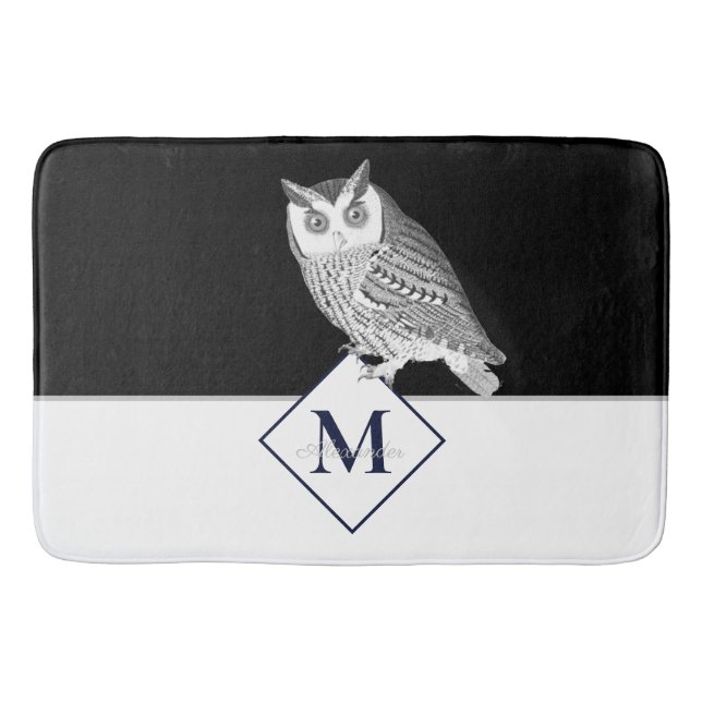 Schwarz-weißer Owl Grey Monogram Name Badezimmer Badematte (Vorderseite)