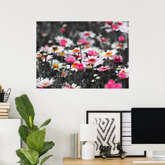 Schwarz-weißer Rosa Blumengarten Monochrom Poster (Heimbüro)