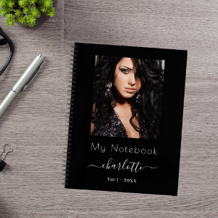 Schwarz-weißes Foto Notizbuch