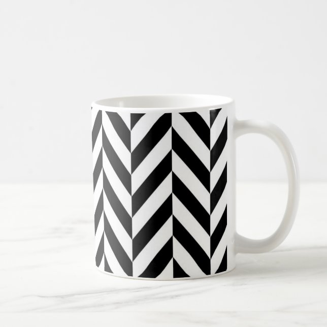 Schwarz-weißes Herringbone-Muster Kaffeetasse (Rechts)