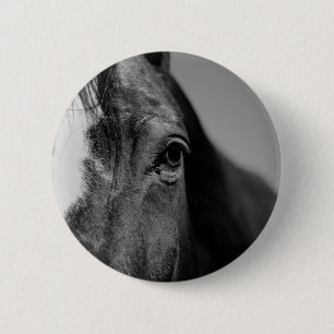 Schwarz-weißes Horseaugenkunstwerk Button