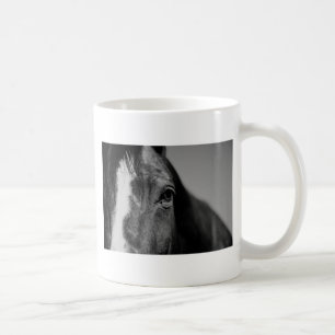 Schwarz-weißes Horseaugenkunstwerk Tasse