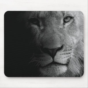 Schwarz-weißes Motivierend Leadership Lion Portrai Mousepad
