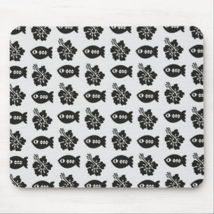 Schwarz-weißes Tiki-Fisch- und Blumenmuster Mousepad