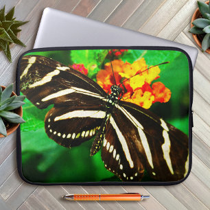 Schwarz-weißes zebralanges Schmetterlingskraut-Fot Laptopschutzhülle