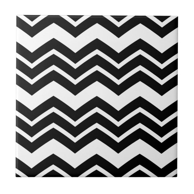 Schwarz-weißes Zigzag Zickzack Muster Fliese (Vorderseite)