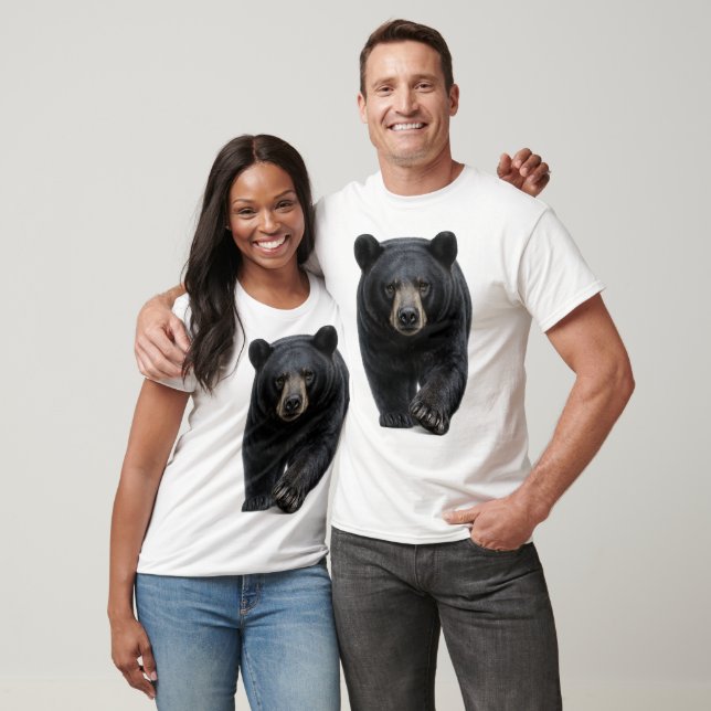 Schwarzbär nähert sich T-Shirt (Unisex)