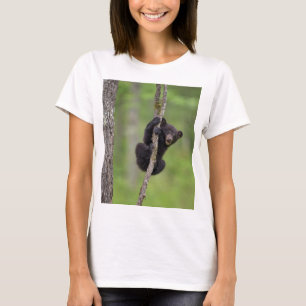 Schwarzbärjunges spielt, Tennessee T-Shirt