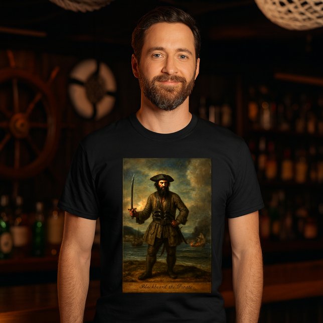 Schwarzbart der Pirat T-Shirt (Von Creator hochgeladen)