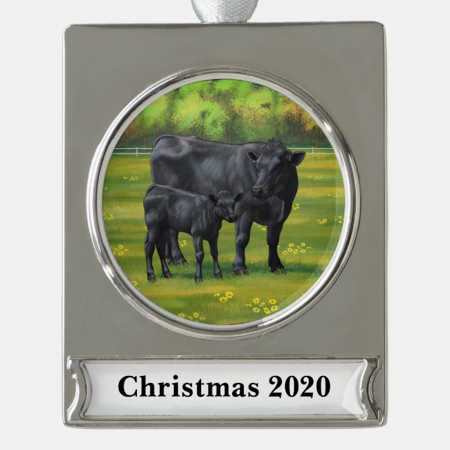 Schwarze Anguskühe und Niedliches Kalb im Sommerwe Banner-Ornament Silber (Vorderseite)