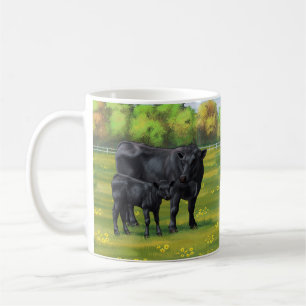 Schwarze Anguskühe und Niedliches Kalb im Sommerwe Kaffeetasse