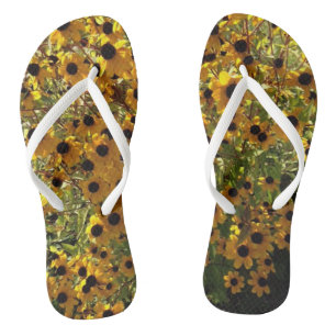 Schwarze Augen Susanne Gelbe Blumen Grüne FlipFlop