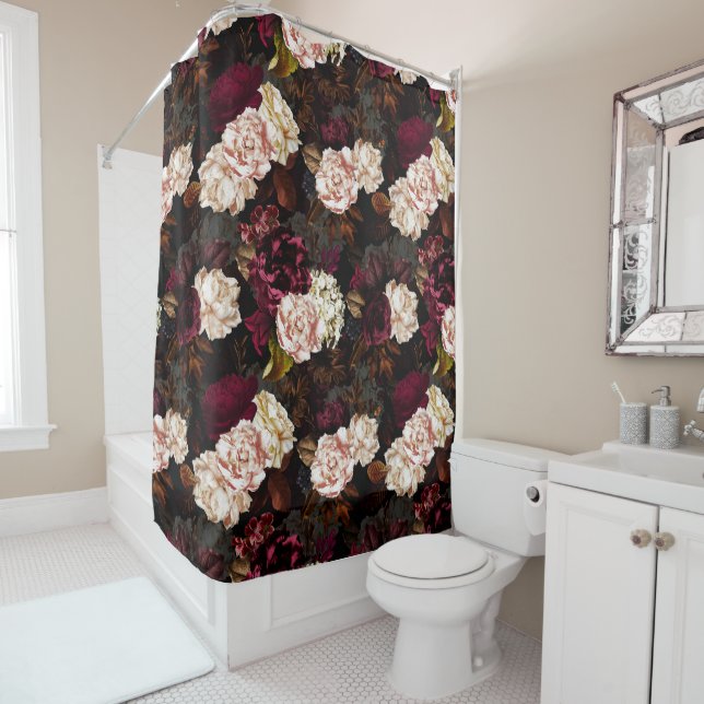 Schwarze, barocke Blume aus der Antike Duschvorhang (Beispiel)