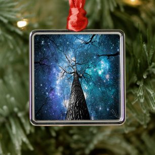 Schwarze Bäume Fallende Sterne Ornament Aus Metall
