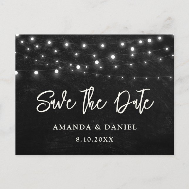 Schwarze Chalkboard-String-Leuchten Save the Date Postkarte (Vorderseite)