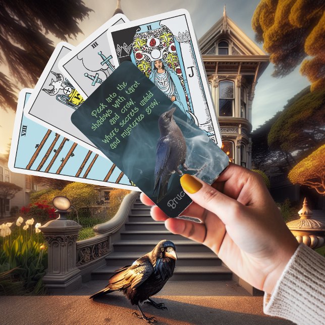 Schwarze Crow-Hexe vertraut mit Aquamarinem Rauch/ Spielkarten (Von Creator hochgeladen)