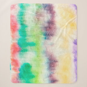 Schwarze Dirty Art Farbe. Shibori-Muster. Rosa Pin Sherpadecke