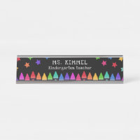 Schwarze farbige Crayons & Stars Lehrer Name Desk