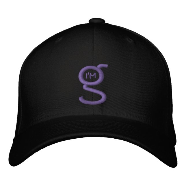Schwarze Flex-Fit-Cap mit grauem besticktem Logo Bestickte Kappe (Vorderseite)