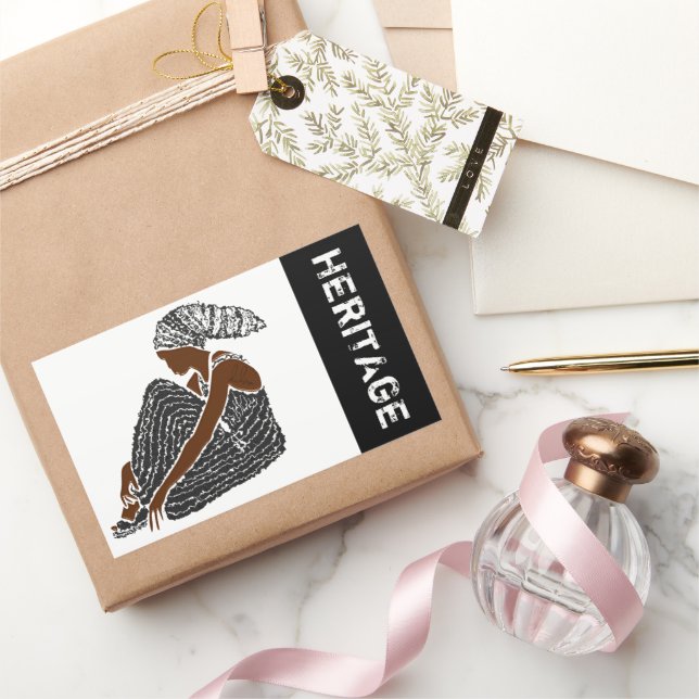 Schwarze Frau im afrikanischen Kulturerbe Rechteckiger Aufkleber (Schenken)