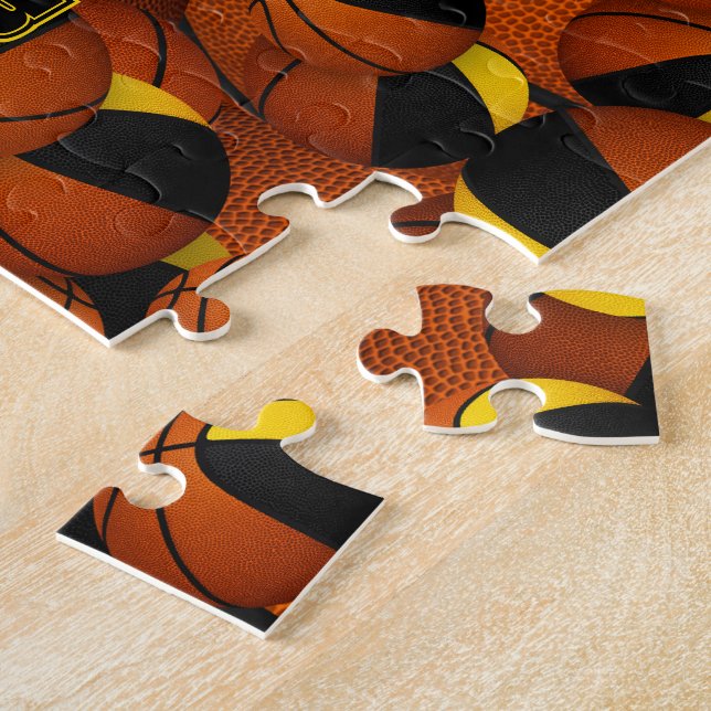 Schwarze goldene Jungs Basketball Puzzle (Seite)
