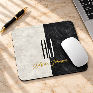 Schwarze Goldmarmor-Monogramm Mousepad
