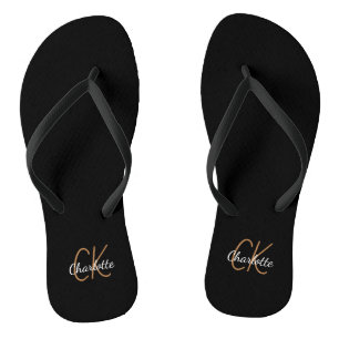Schwarze Goldmonogramm-Initialnamen minimalistisch Flip Flops