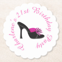 Schwarze Heelse Schuhe mit schwarzen Polka-Punkten