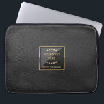Schwarze Imitate für Geschäftsleder Personalisiert Laptopschutzhülle<br><div class="desc">Luxuriöse Black Imitate Leather Logo Personalisiert Business Design. Matching Produkte finden Sie in der Luxury Imitate Leather Business Kollektion. Dies ist eine Grafik aus Leder und nicht ein echtes oder Fake Leder.</div>