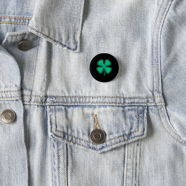 Schwarze irische kleine Taste Button (Beispiel)