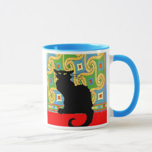 Schwarze Katze auf abstrakter Tapete, schwarze Tasse