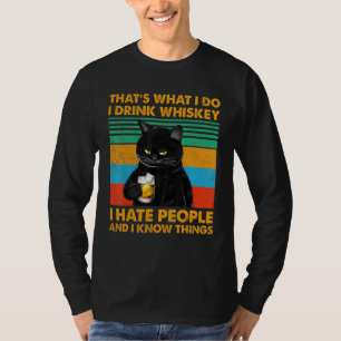 Schwarze Katze Das was ich tue trinke Whiskey, den T-Shirt